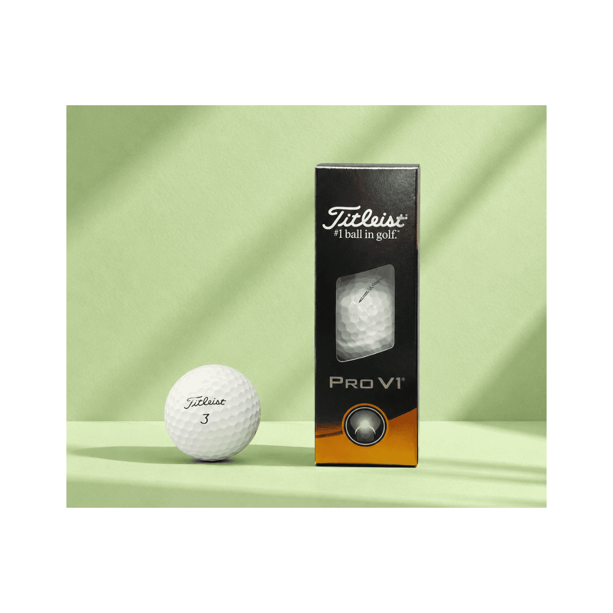 TITLEIST PRO V1